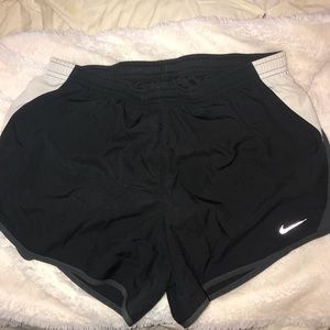 Nike Dri-Fit Running Shorts 🖤